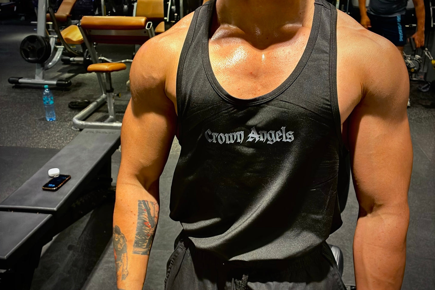 Silent Power – Crown Tank Edition